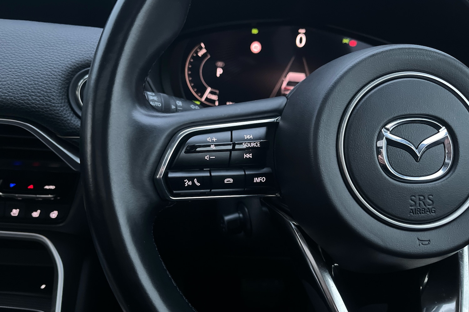 Used Mazda CX-60 2022 for sale - 76674911: Photo 17