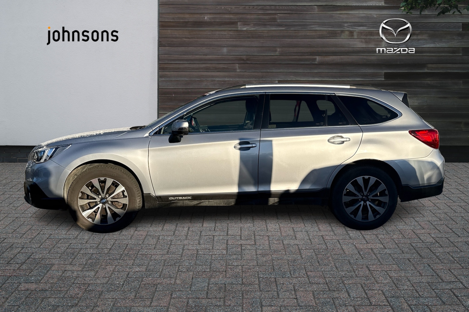 Used Subaru Outback 2017 for sale - 77114355: Photo 9