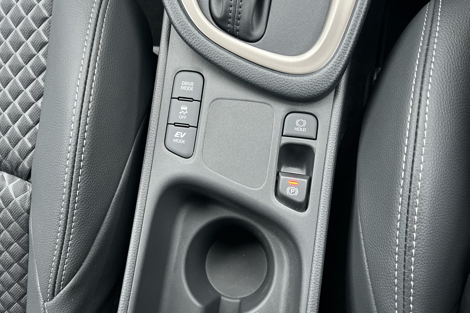 Used Mazda Mazda2 HYBRID 2025 for sale - 76678716: Photo 25