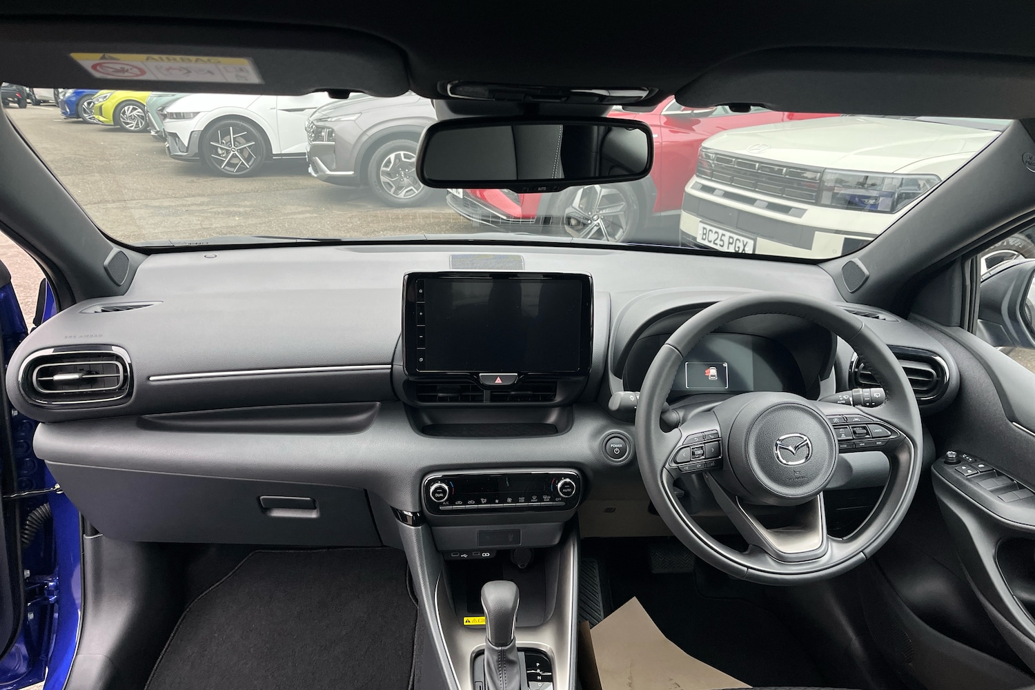 Used Mazda Mazda2 HYBRID 2025 for sale - 76678716: Photo 3