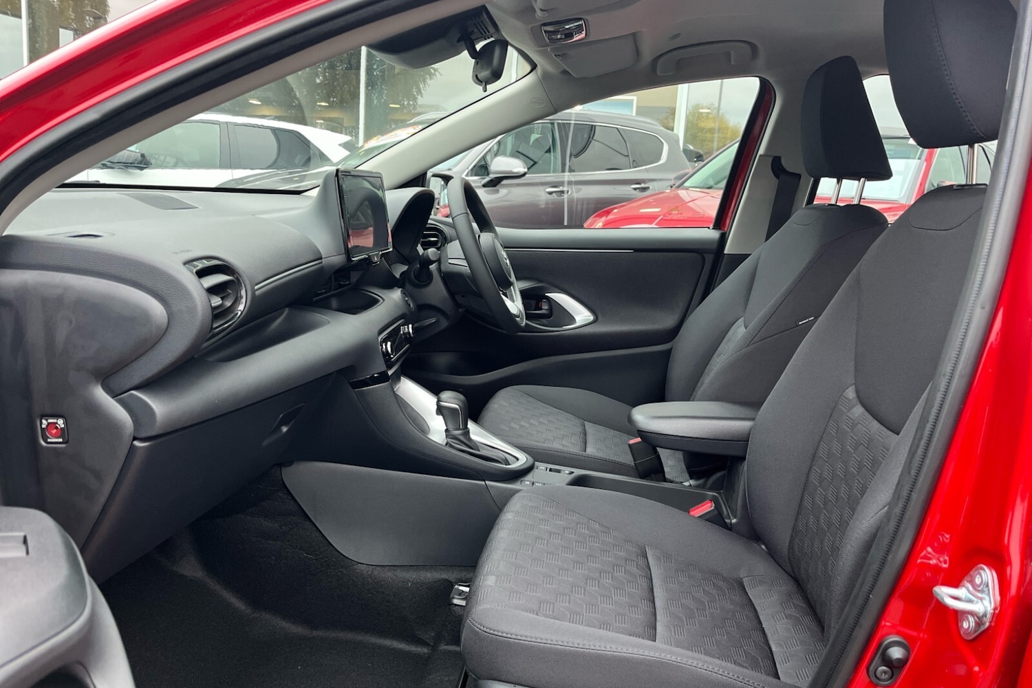 Used Mazda Mazda2 HYBRID 2025 for sale - 76678690: Photo 10