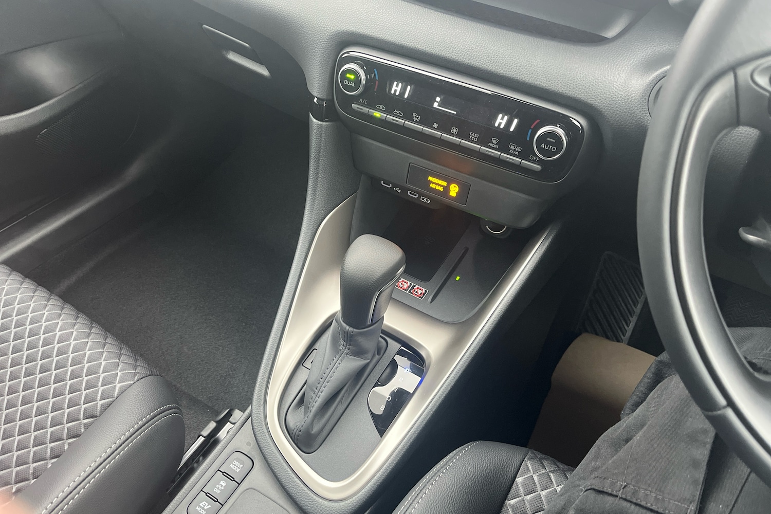 Used Mazda Mazda2 HYBRID 2025 for sale - 76678708: Photo 14