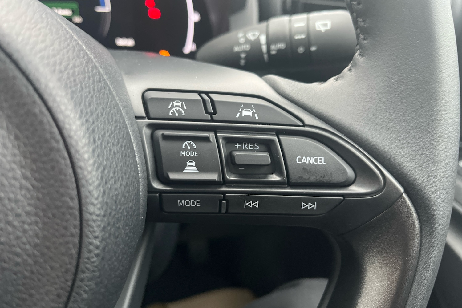 Used Mazda Mazda2 HYBRID 2025 for sale - 76678708: Photo 19