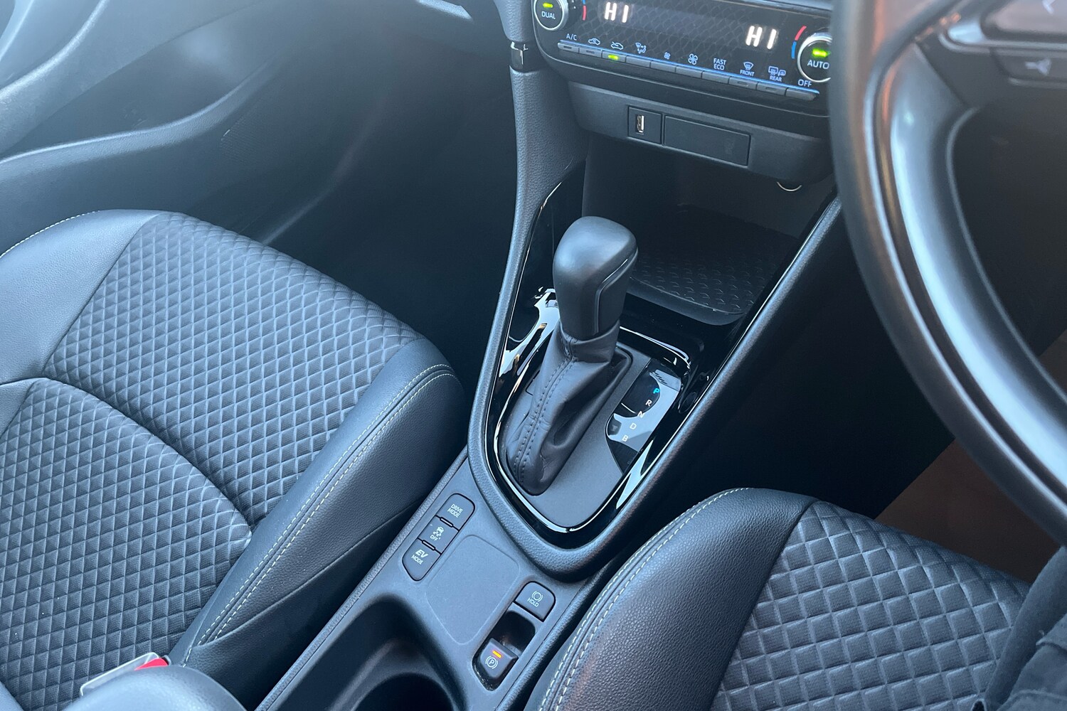 Used Toyota Yaris 2021 for sale - 77280876: Photo 14