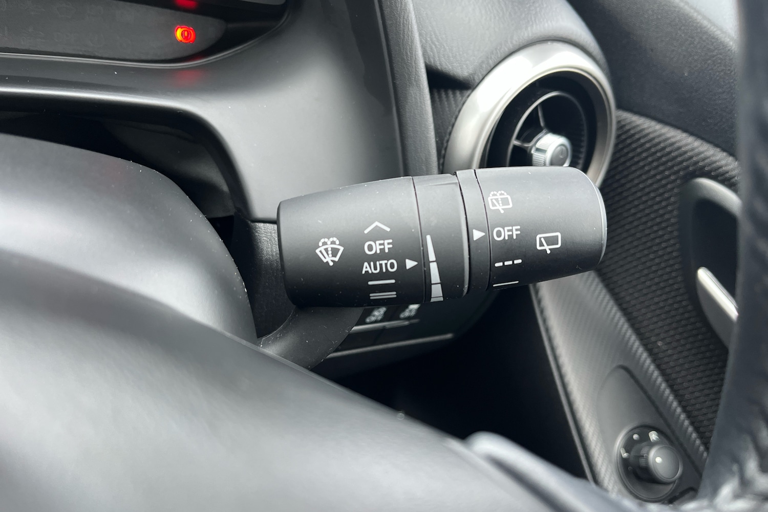 Used Mazda Mazda2 2023 for sale - 77677382: Photo 19