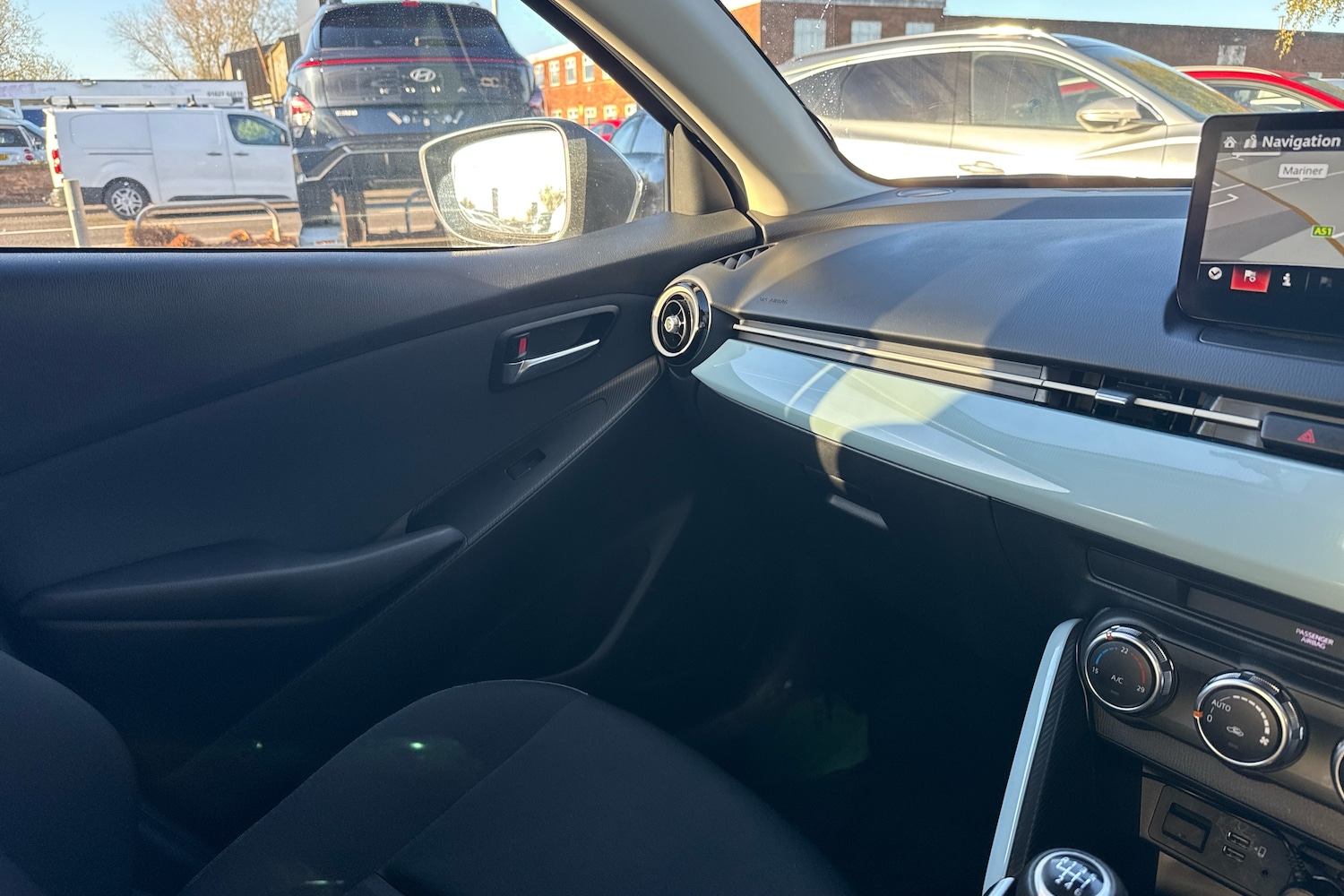 Used Mazda Mazda2 2023 for sale - 76676591: Photo 21