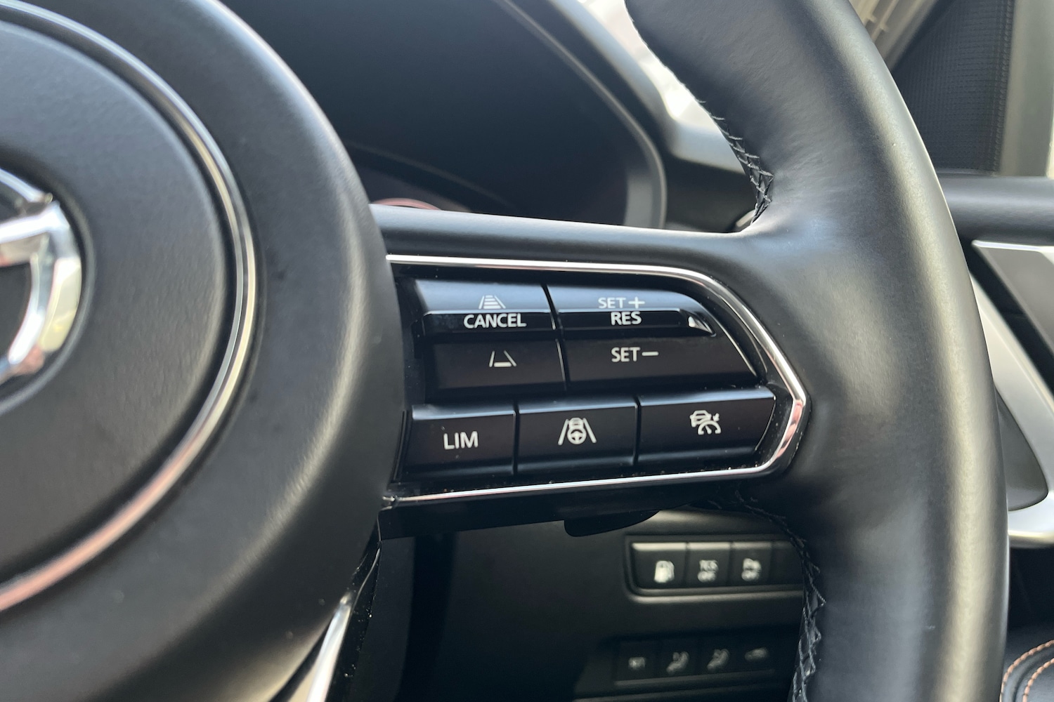 Used Mazda CX-60 2024 for sale - 77307264: Photo 16