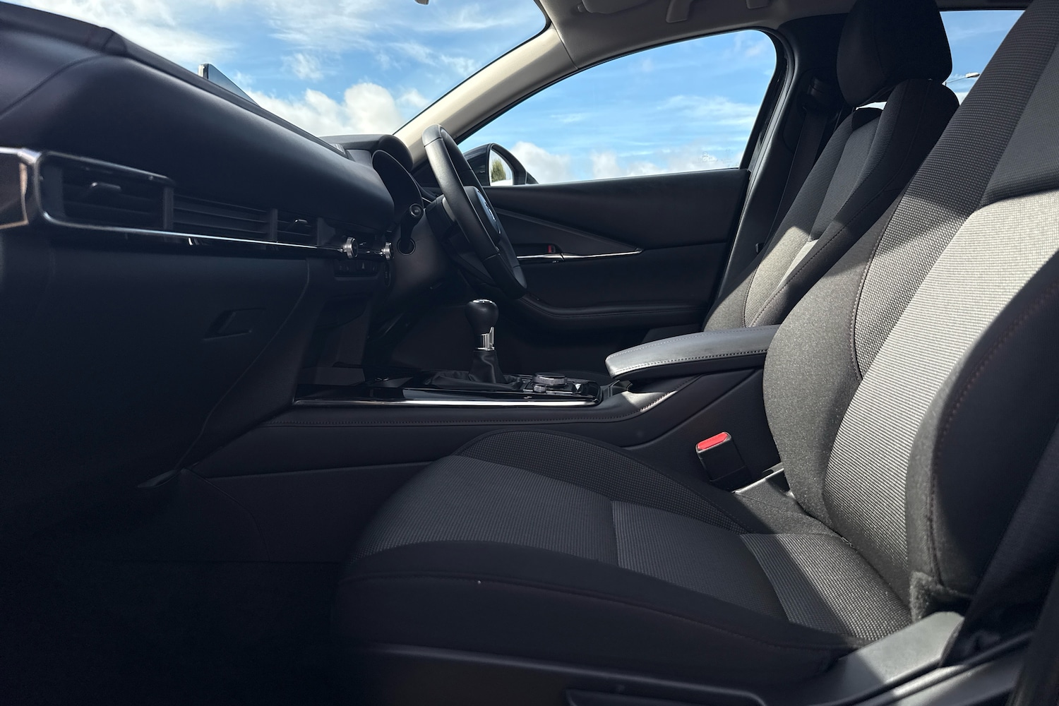 Used Mazda CX-30 2025 for sale - 76681469: Photo 6