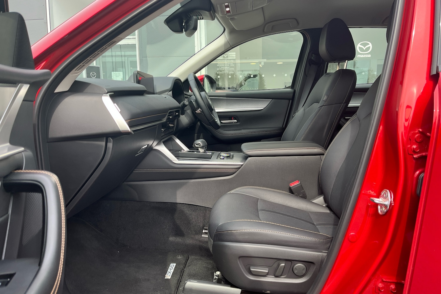 Used Mazda CX-60 2025 for sale - 76678371: Photo 6