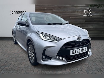 Mazda Mazda2 HYBRID feature image