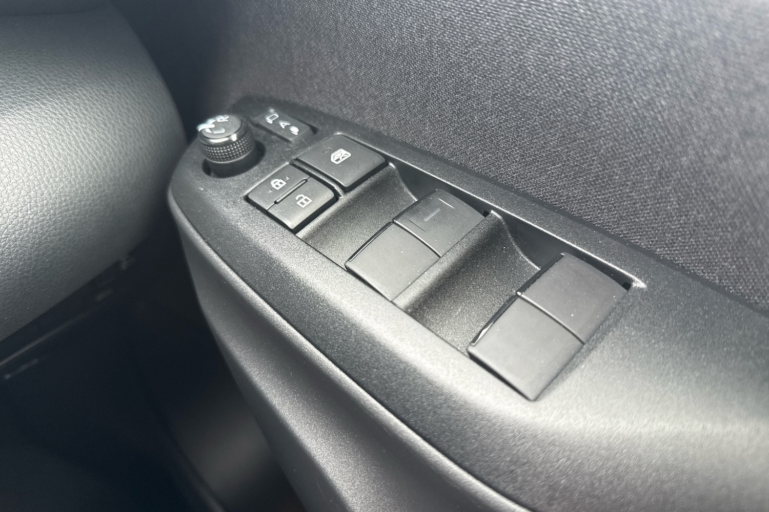 Used Mazda Mazda2 HYBRID 2022 for sale - 78004920: Photo 25