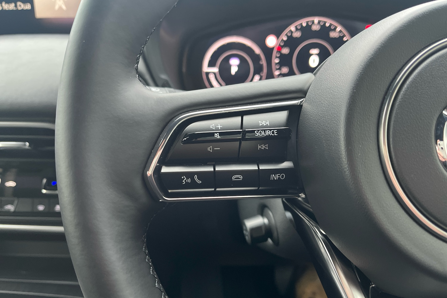 Used Mazda CX-60 2025 for sale - 76678665: Photo 18