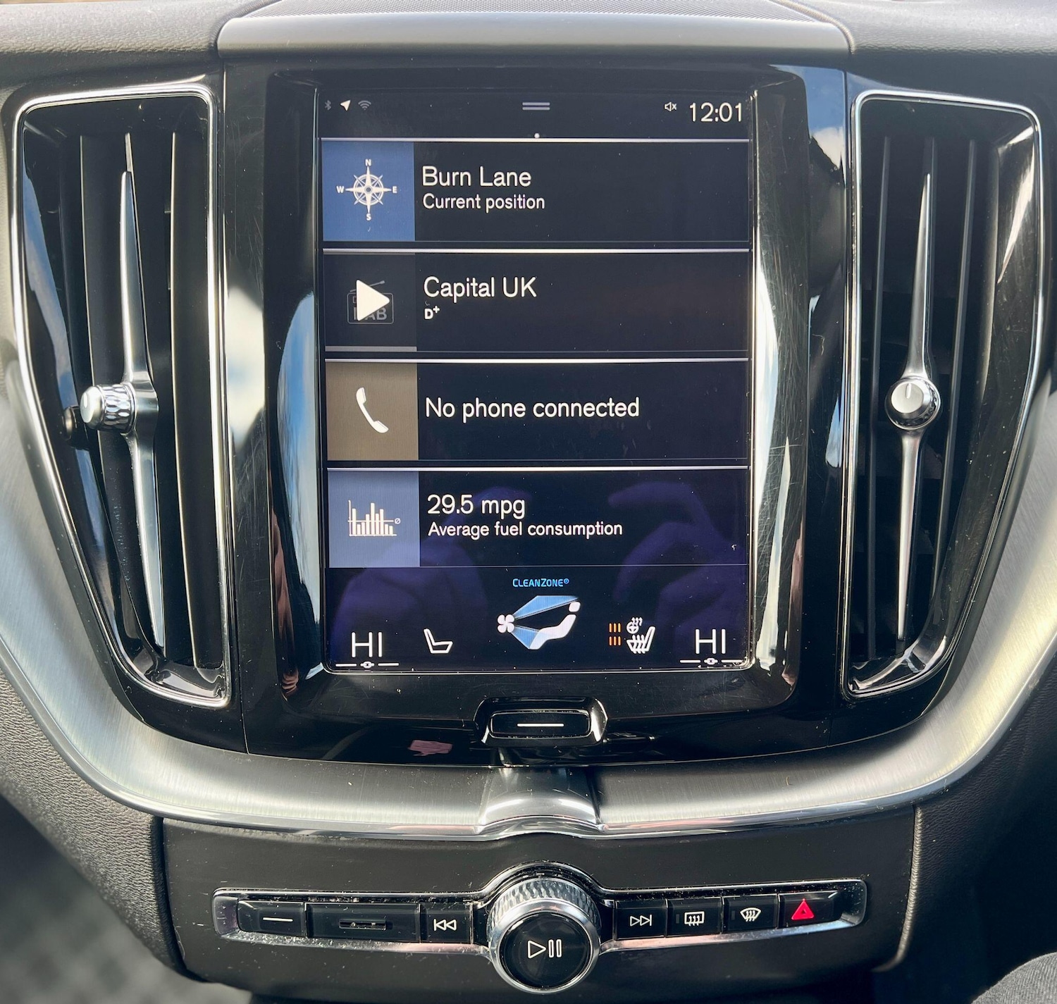 Used Volvo XC60 2017 for sale - 77549857: Photo 36