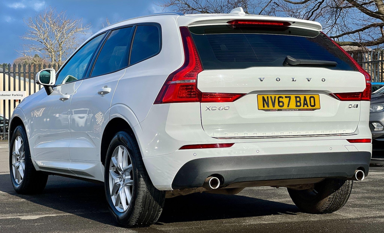 Used Volvo XC60 2017 for sale - 77549857: Photo 5