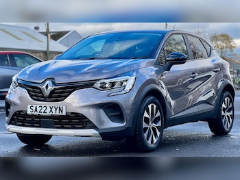 Used Renault Captur 2022 for sale - 77145411: Photo