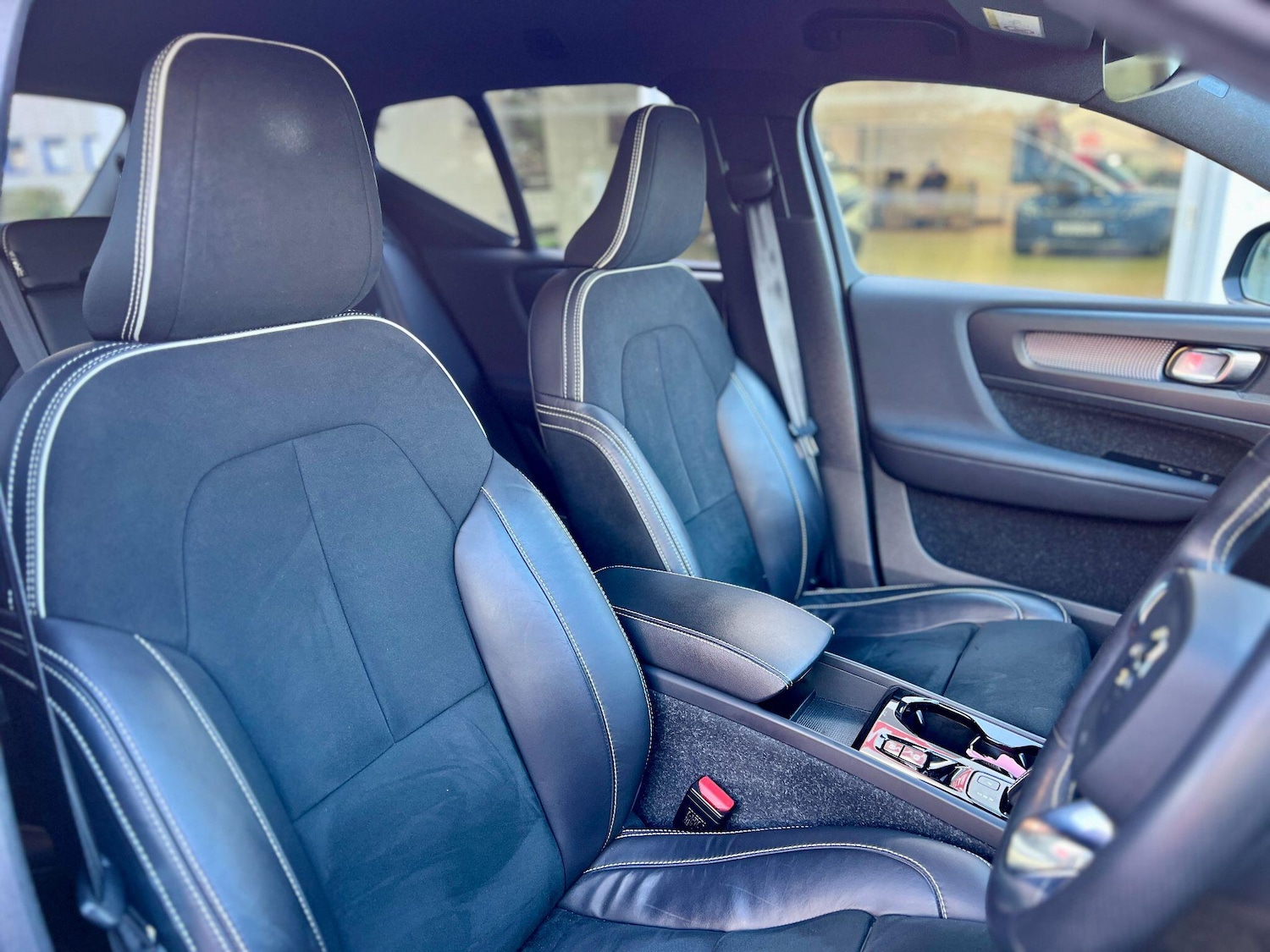 Used Volvo XC40 2021 for sale - 77292072: Photo 15