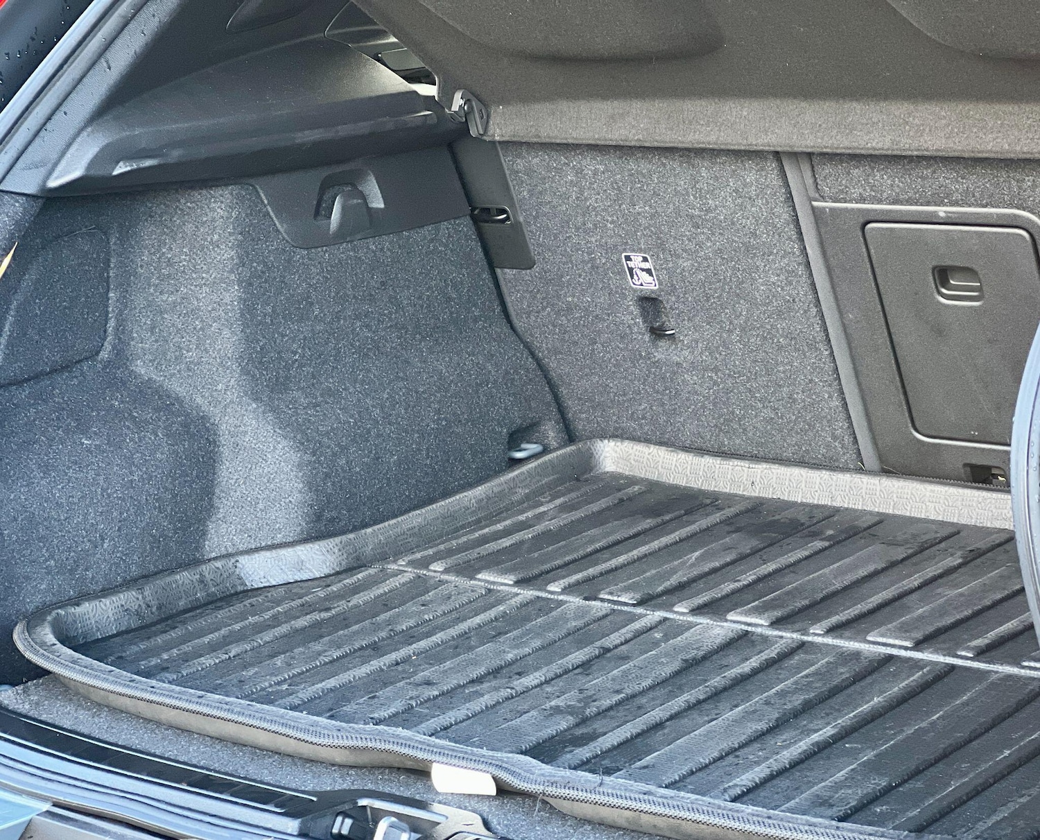 Used Volvo XC40 2021 for sale - 77292072: Photo 32