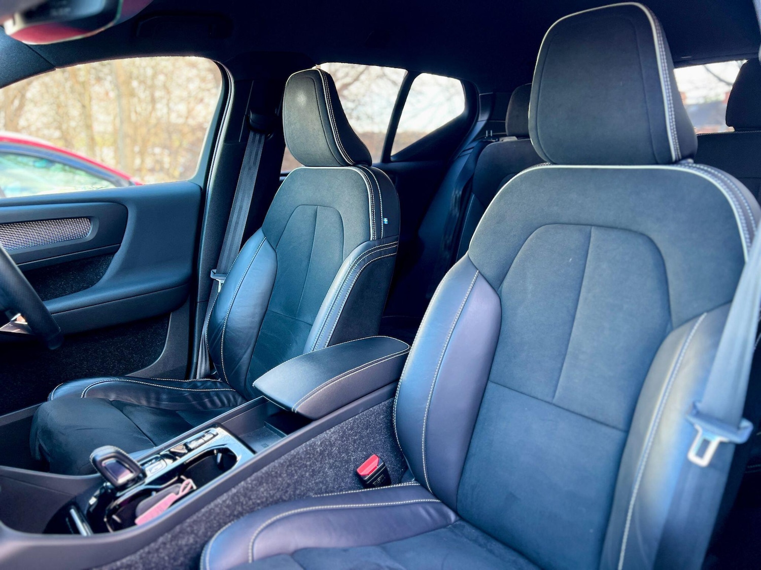 Used Volvo XC40 2021 for sale - 77292072: Photo 35