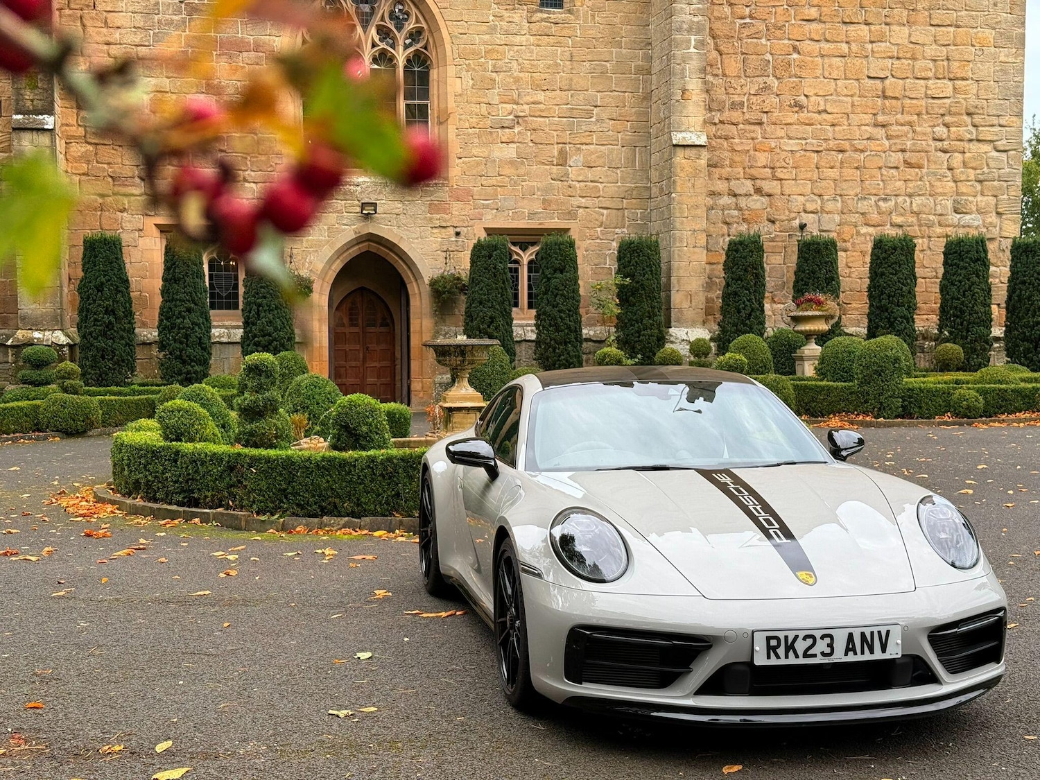 Used Porsche 911 2023 for sale - 77145410: Photo 12