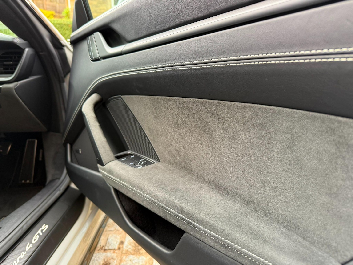 Used Porsche 911 2023 for sale - 77145410: Photo 32