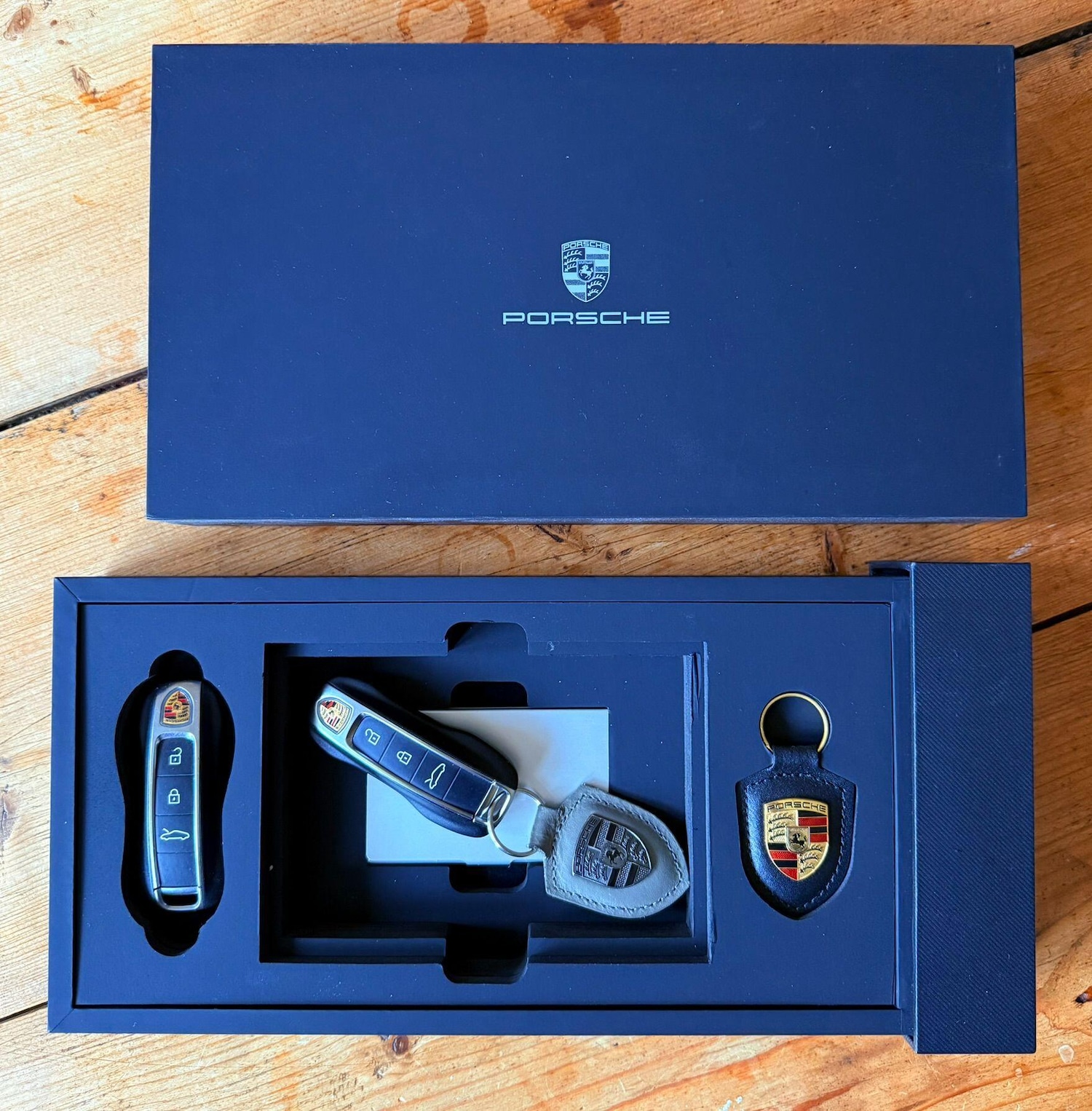 Used Porsche 911 2023 for sale - 77145410: Photo 50