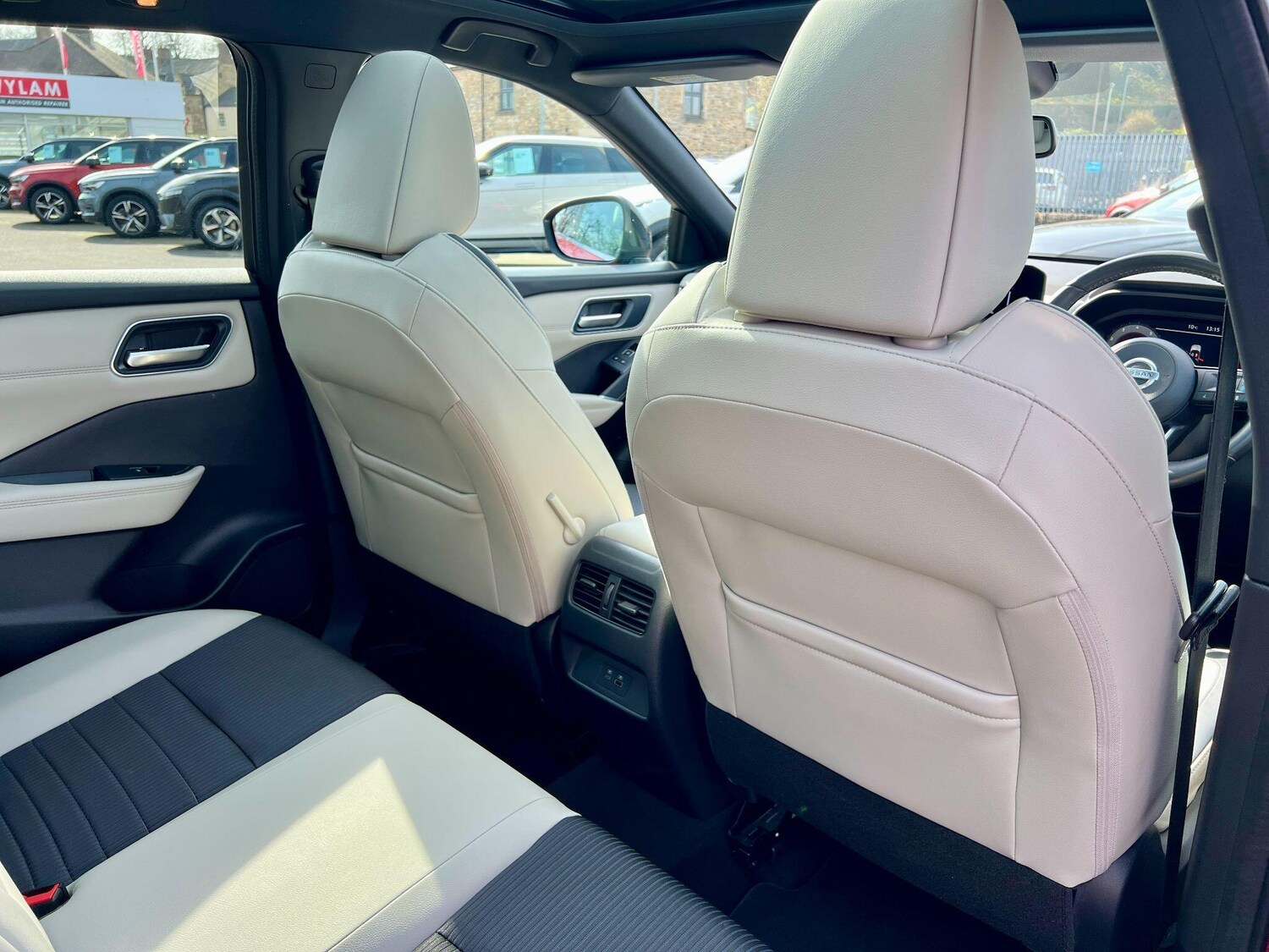 Used Nissan Qashqai for sale - 77969619: Photo 15