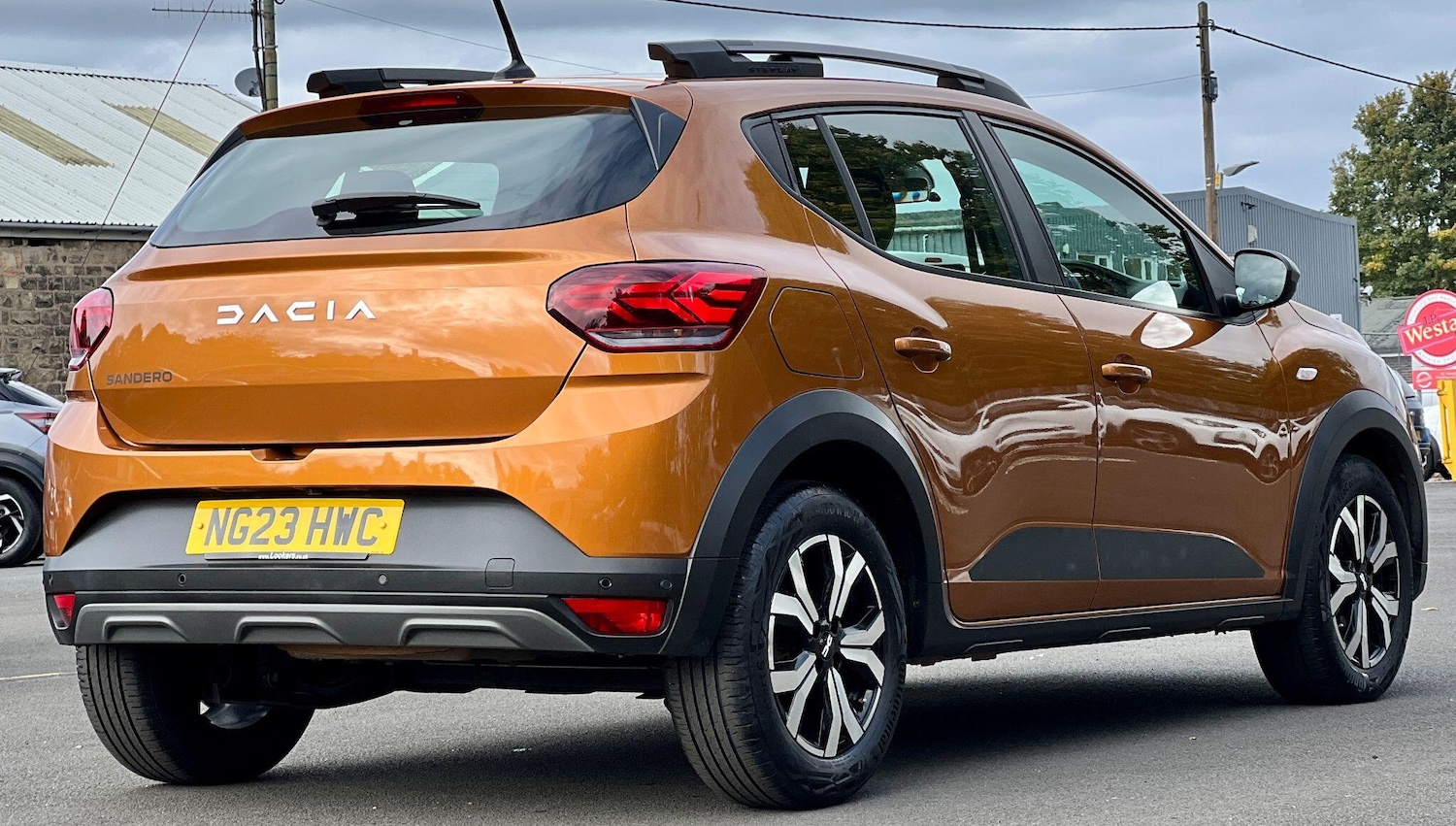 Used Dacia Sandero Stepway 2023 for sale - 77145389: Photo 9