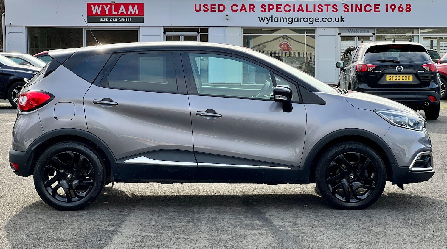 Used Renault Captur for sale - 77625785: Photo 11