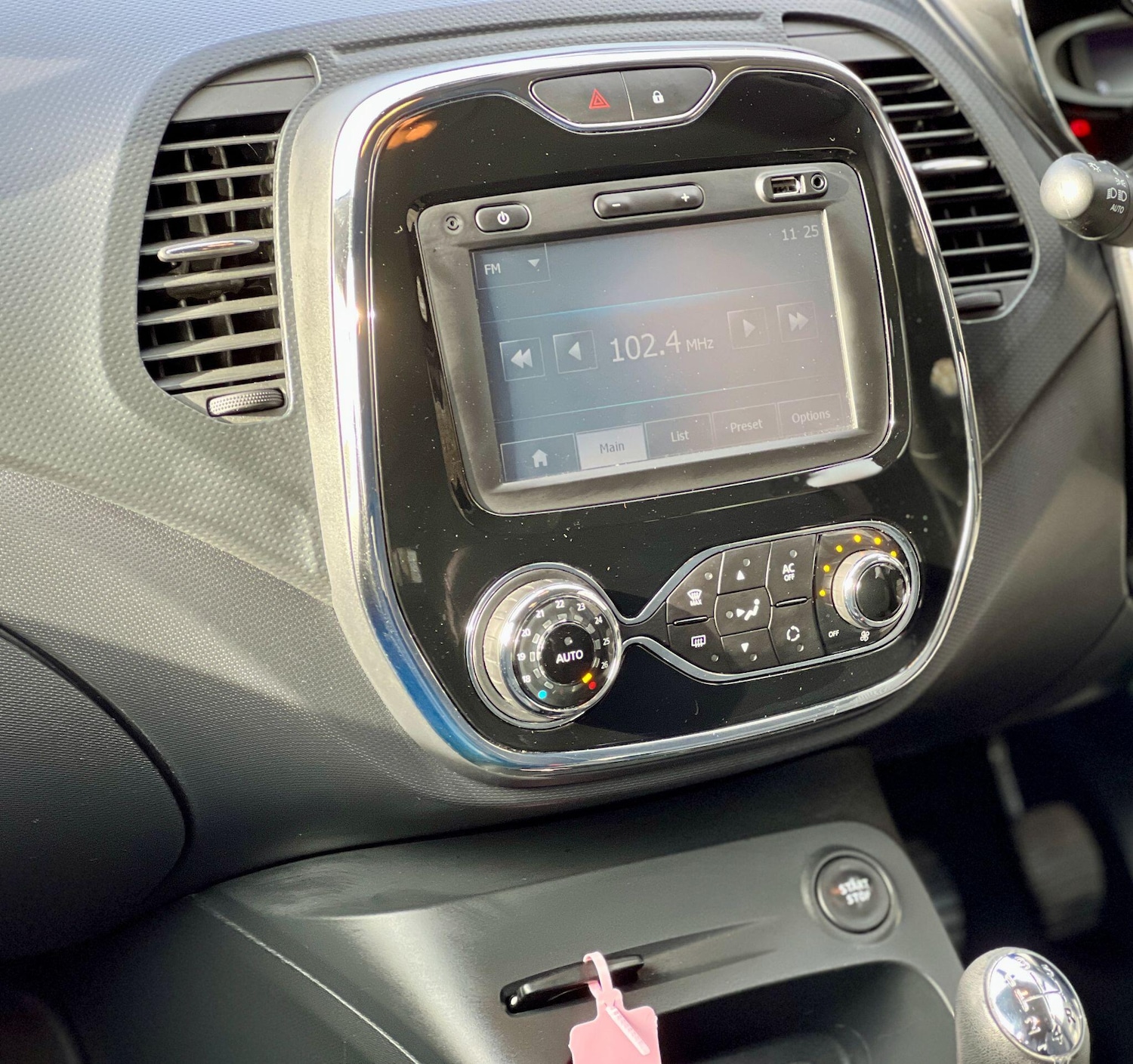 Used Renault Captur for sale - 77625785: Photo 31