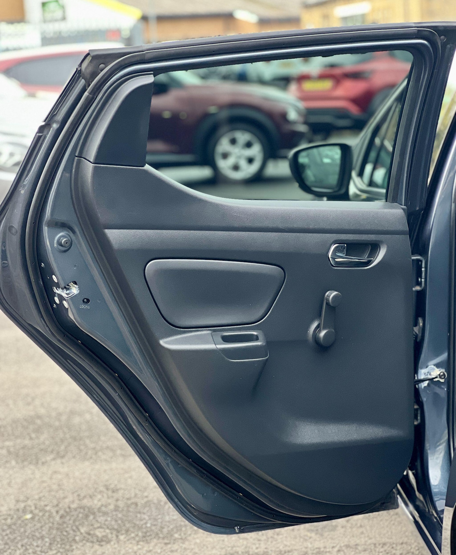 Used Nissan Micra 2018 for sale - 77290627: Photo 23