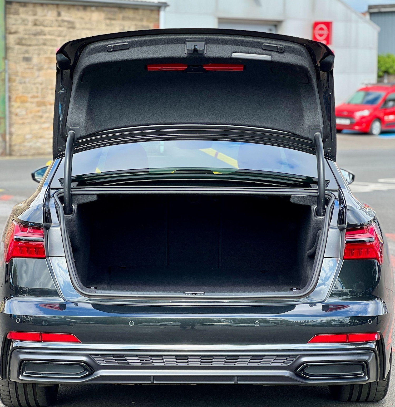 Used Audi A6 Saloon for sale - 78116616: Photo 37