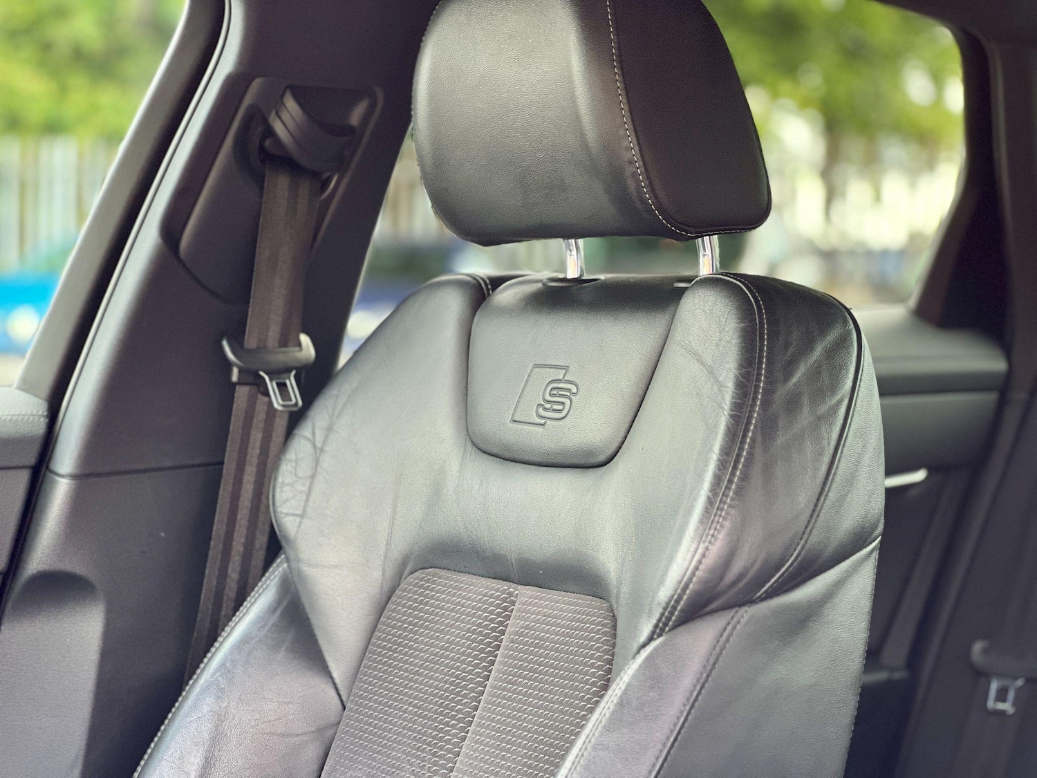 Used Audi A6 Saloon for sale - 78116616: Photo 42