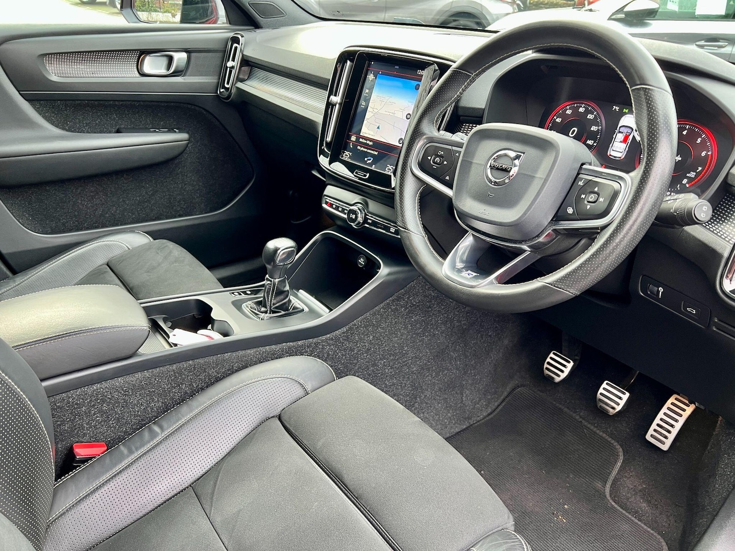 Used Volvo XC40 2019 for sale - 77254757: Photo 21