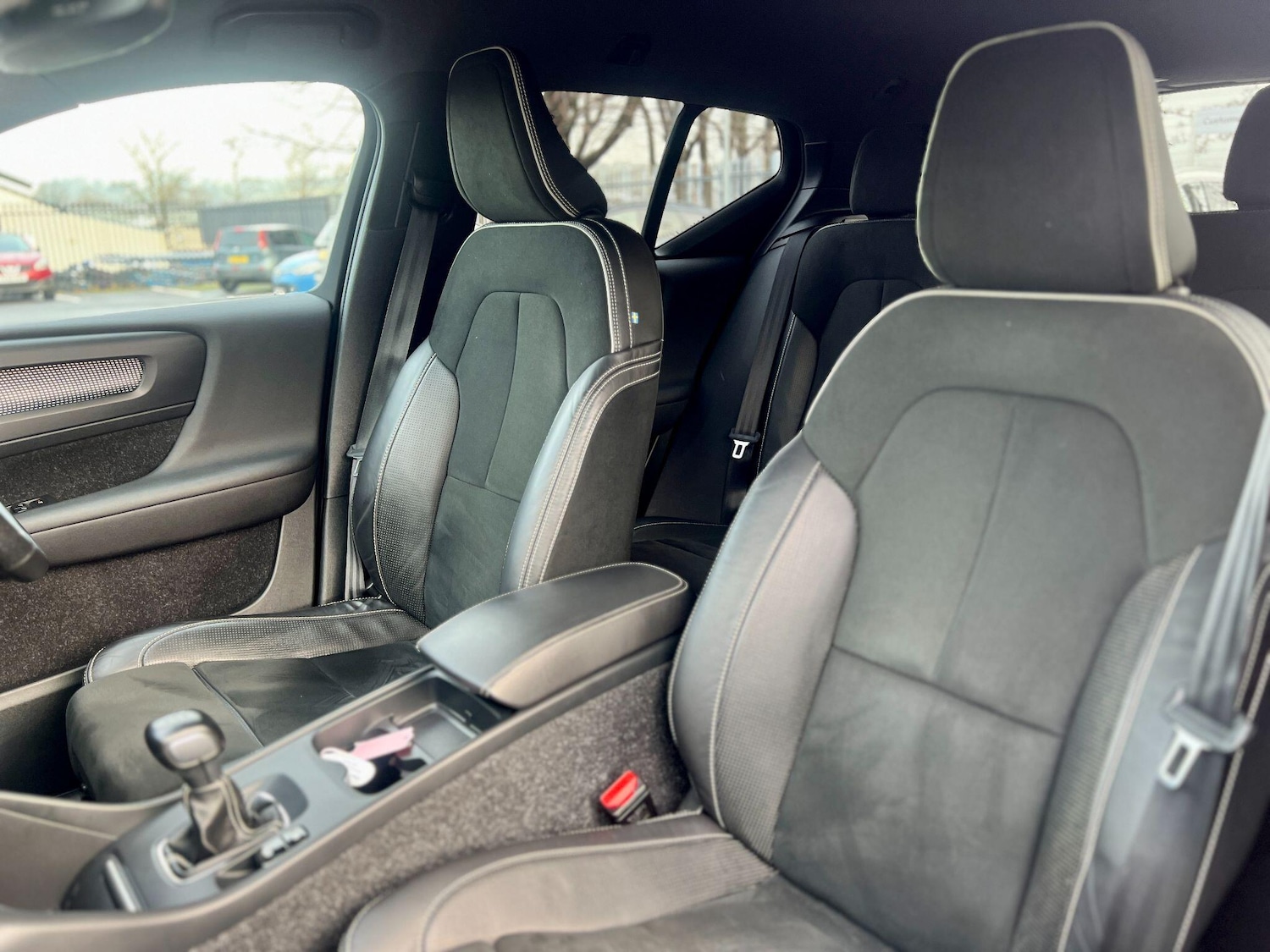 Used Volvo XC40 2019 for sale - 77254757: Photo 40