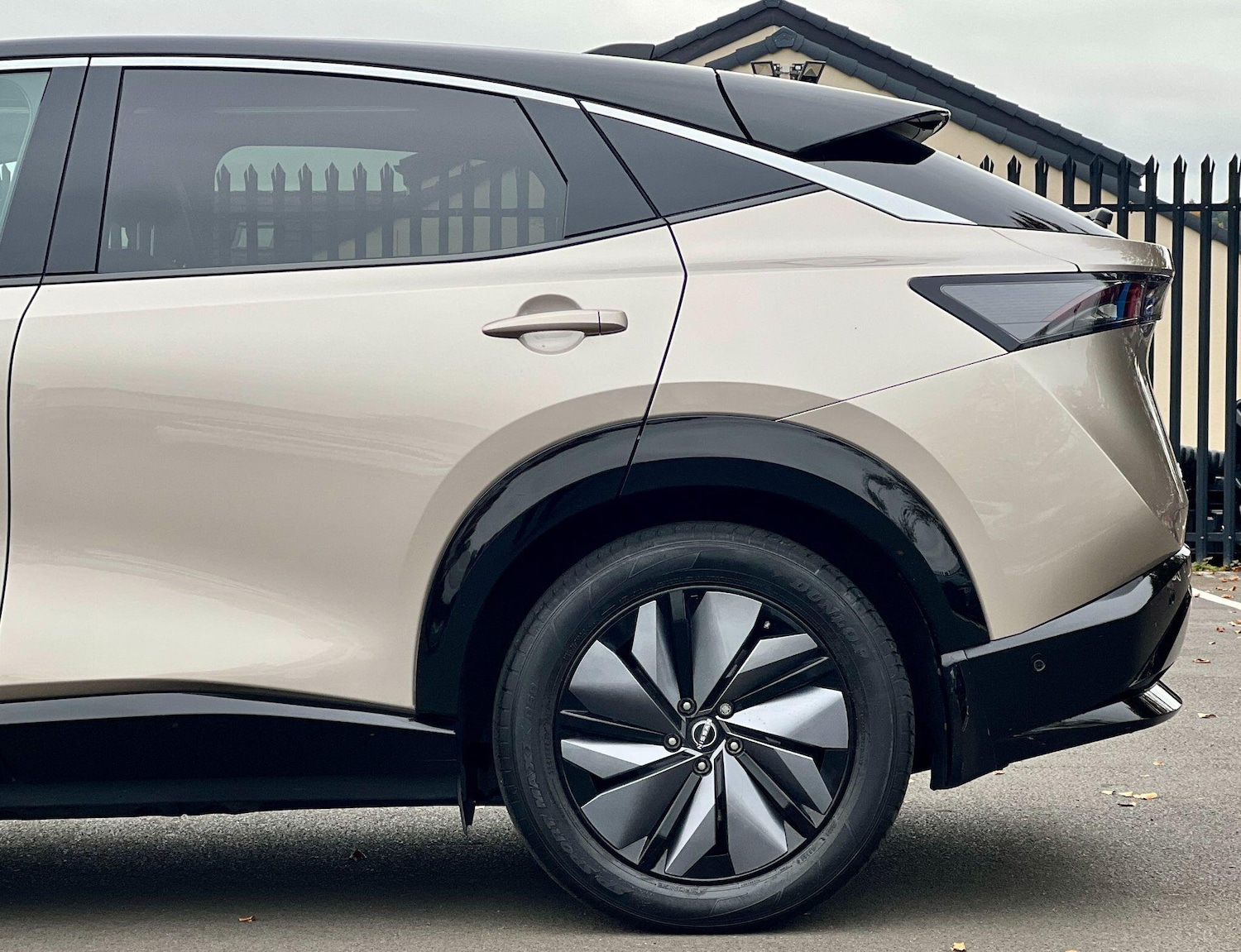 Used Nissan ARIYA 2023 for sale - 77290857: Photo 11