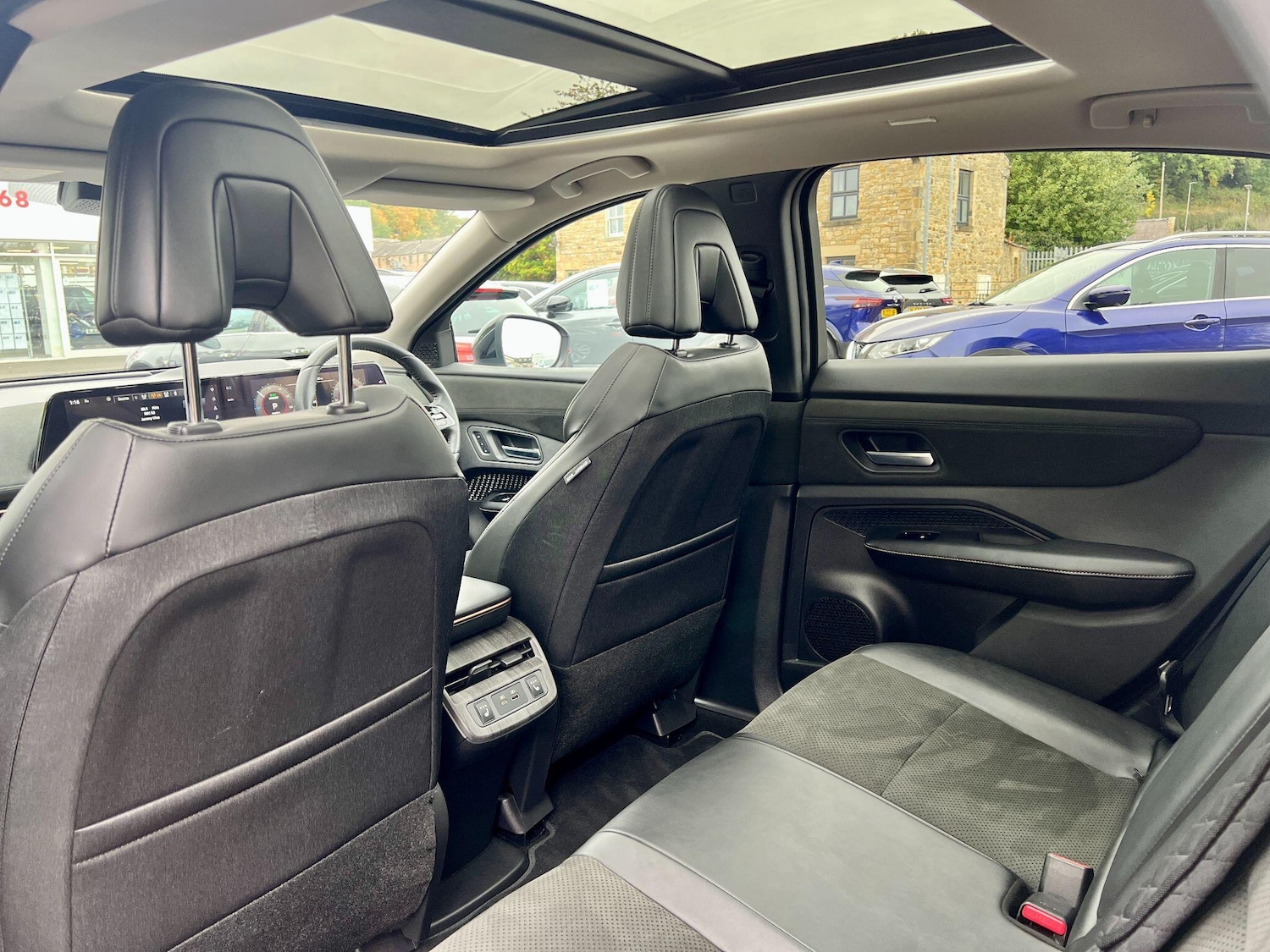 Used Nissan ARIYA 2023 for sale - 77290857: Photo 34