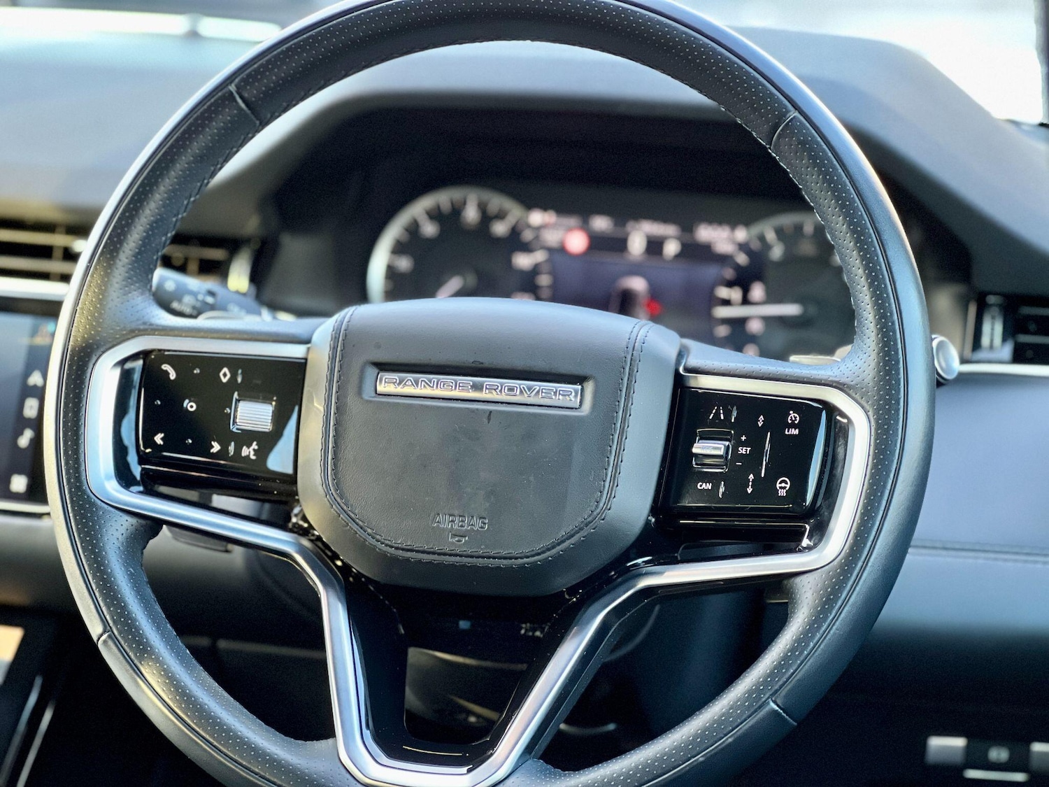 Used Land Rover Range Rover Evoque 2022 for sale - 77254769: Photo 38