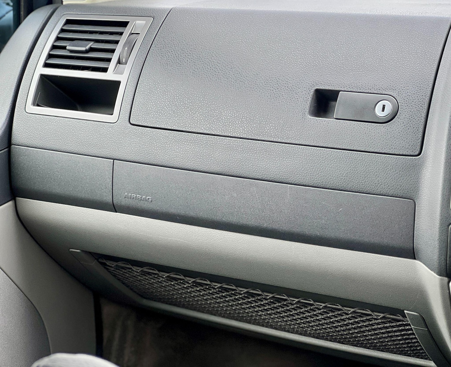 Used Volkswagen California 2013 for sale - 77957778: Photo 23