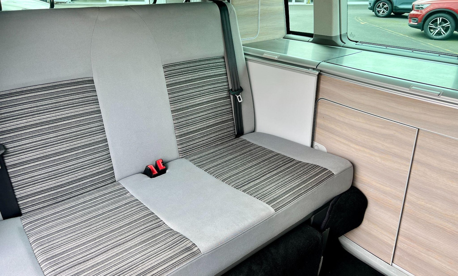 Used Volkswagen California 2013 for sale - 77957778: Photo 25