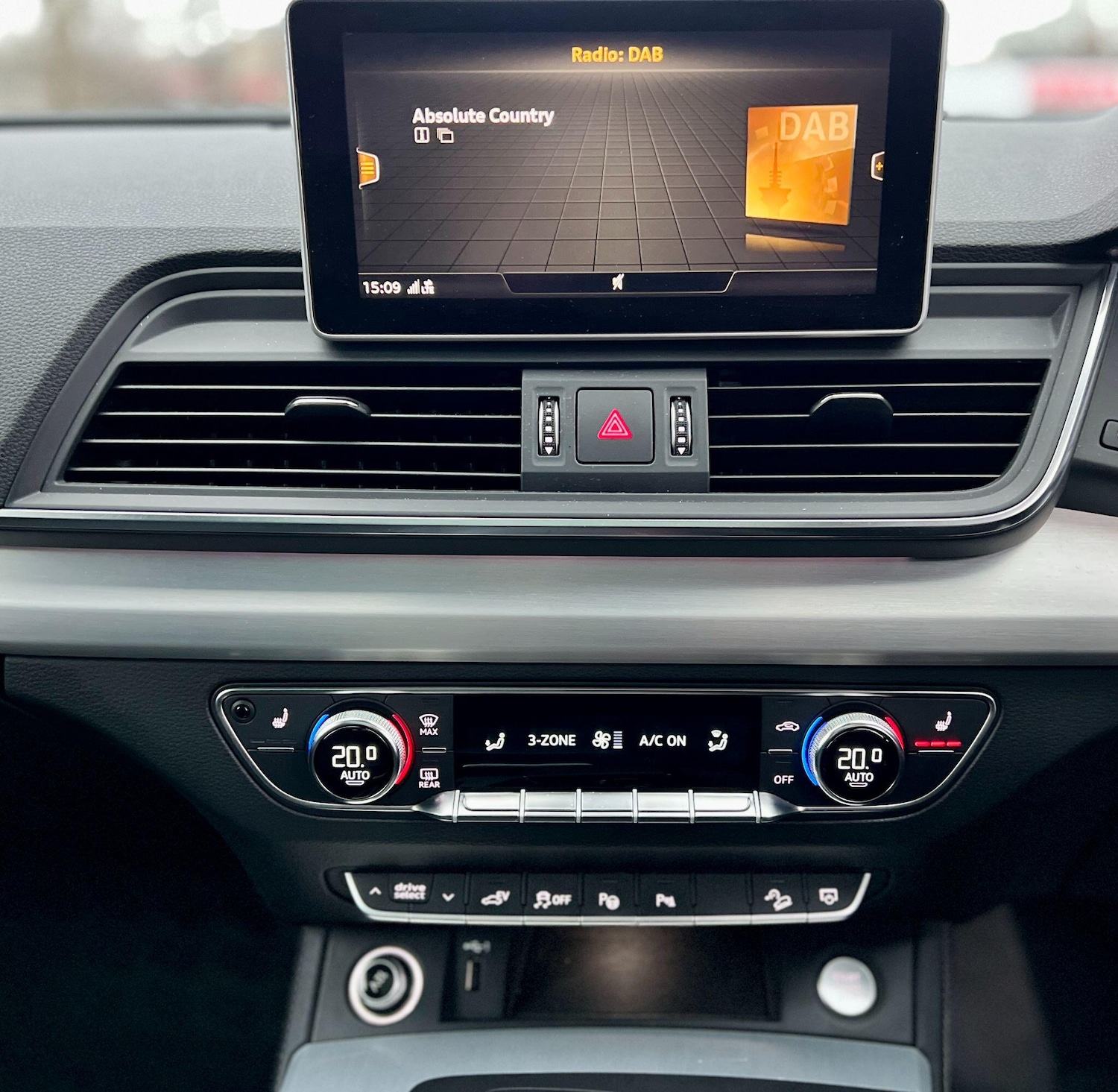 Used Audi Q5 2019 for sale - 77412372: Photo 31