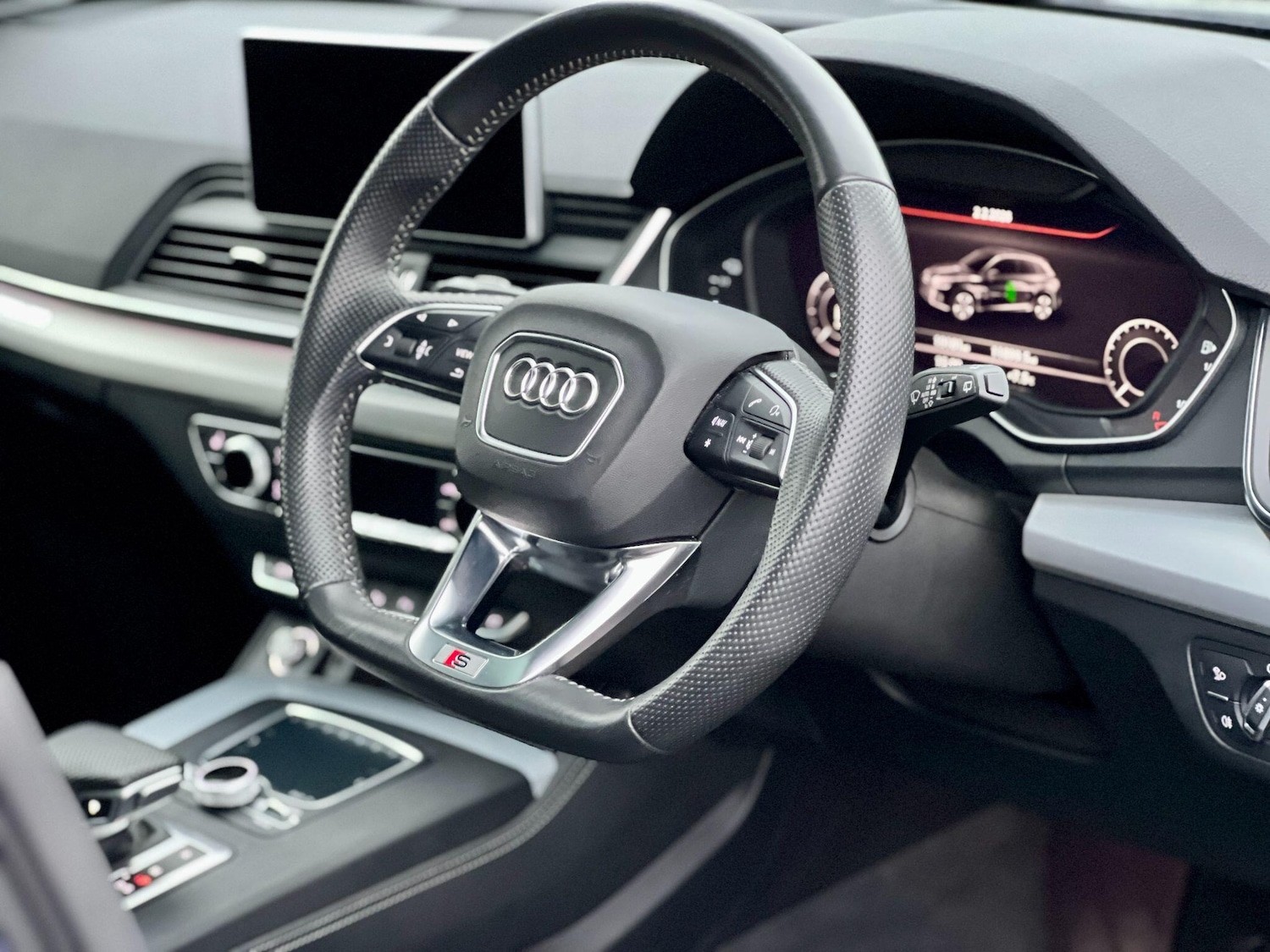 Used Audi Q5 2019 for sale - 77412372: Photo 32