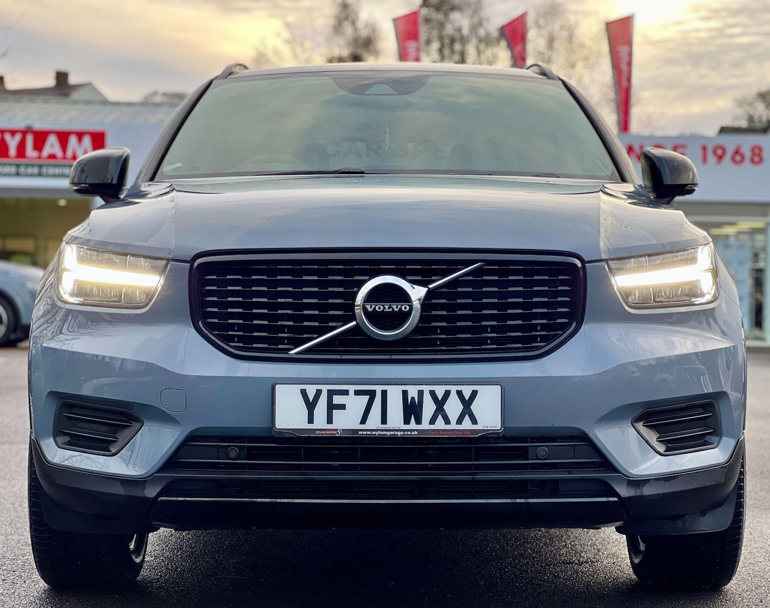 Used Volvo XC40 2021 for sale - 77291934: Photo 2