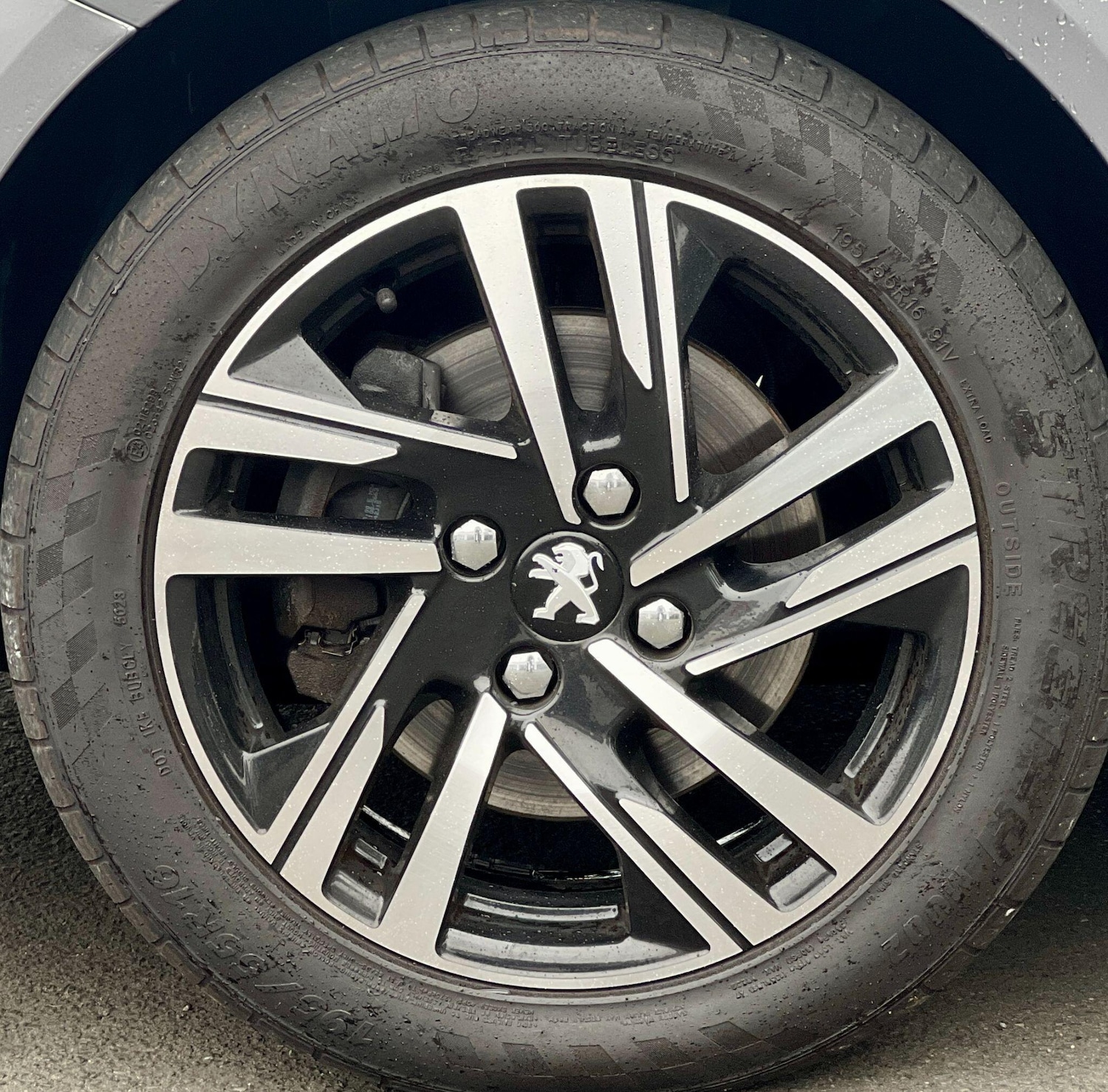 Used Peugeot 208 2021 for sale - 77290681: Photo 30