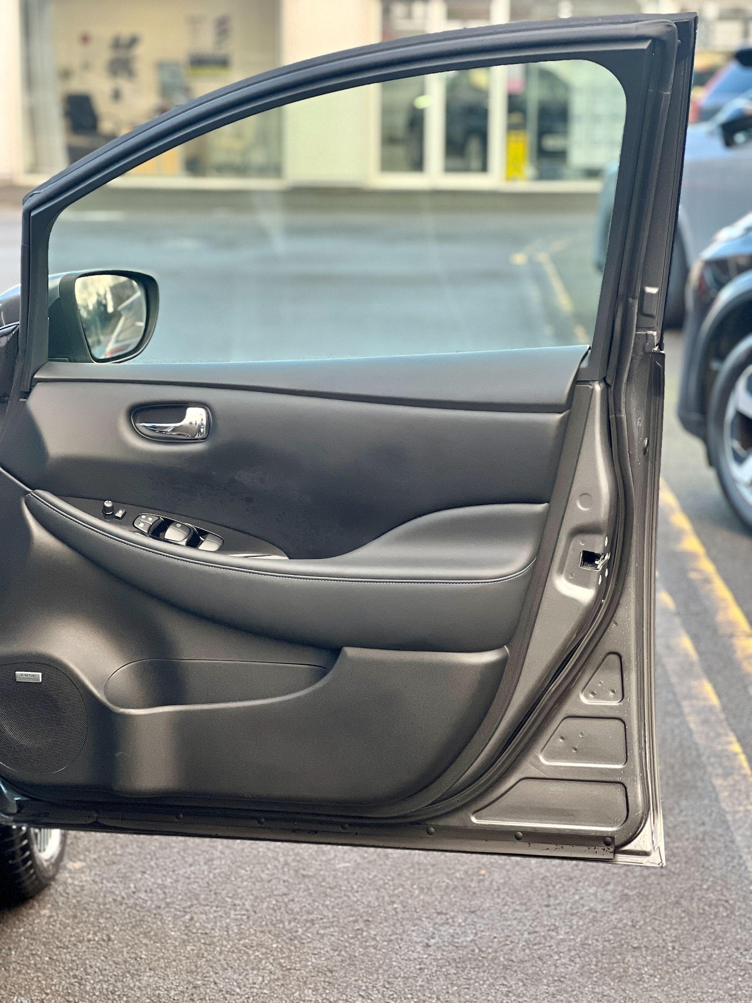 Used Nissan Leaf for sale - 77290907: Photo 23