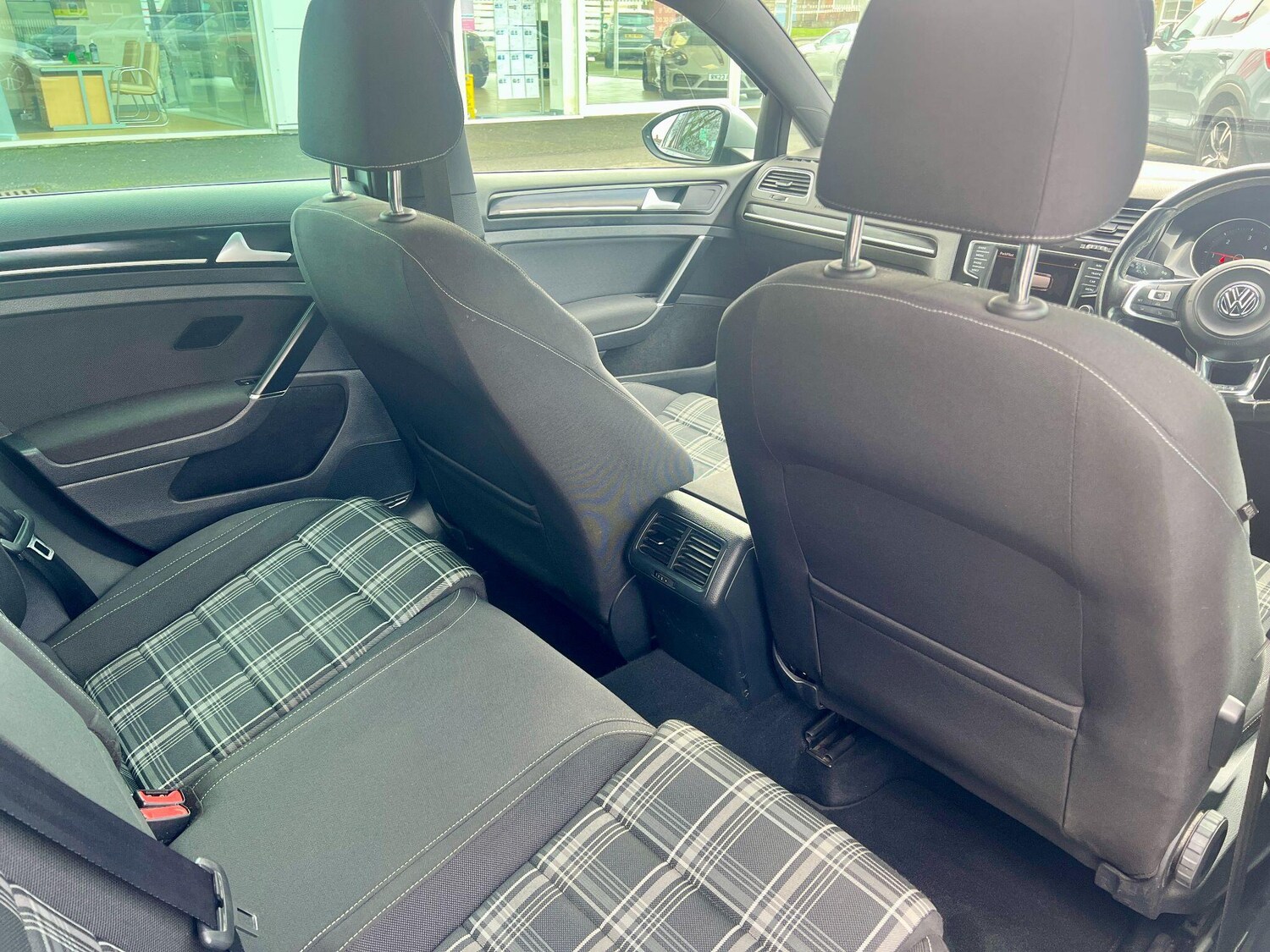 Used Volkswagen Golf 2015 for sale - 77575256: Photo 19