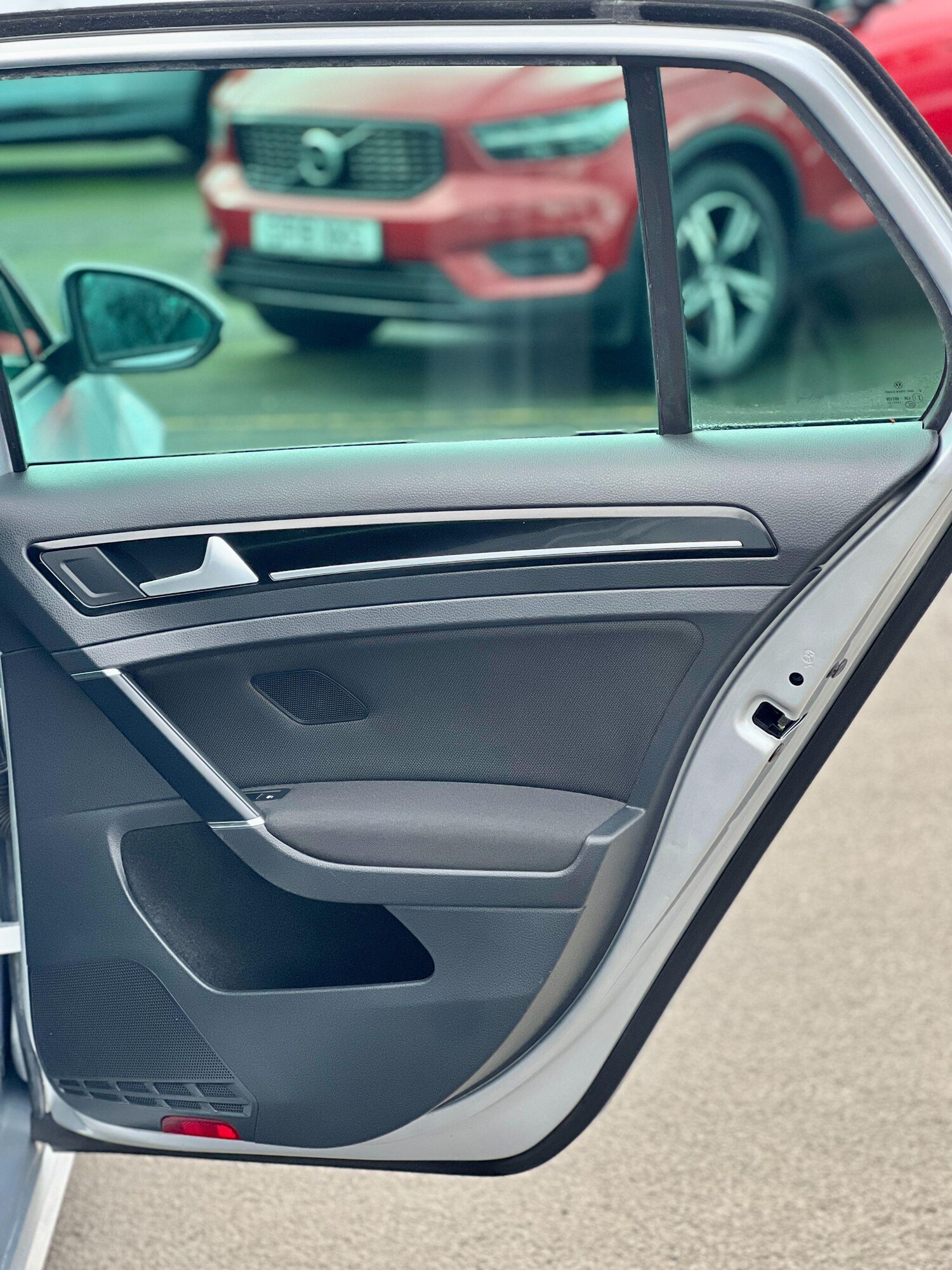 Used Volkswagen Golf 2015 for sale - 77575256: Photo 23