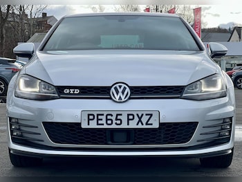 Used Volkswagen Golf 2015 for sale - 77575256: Photo
