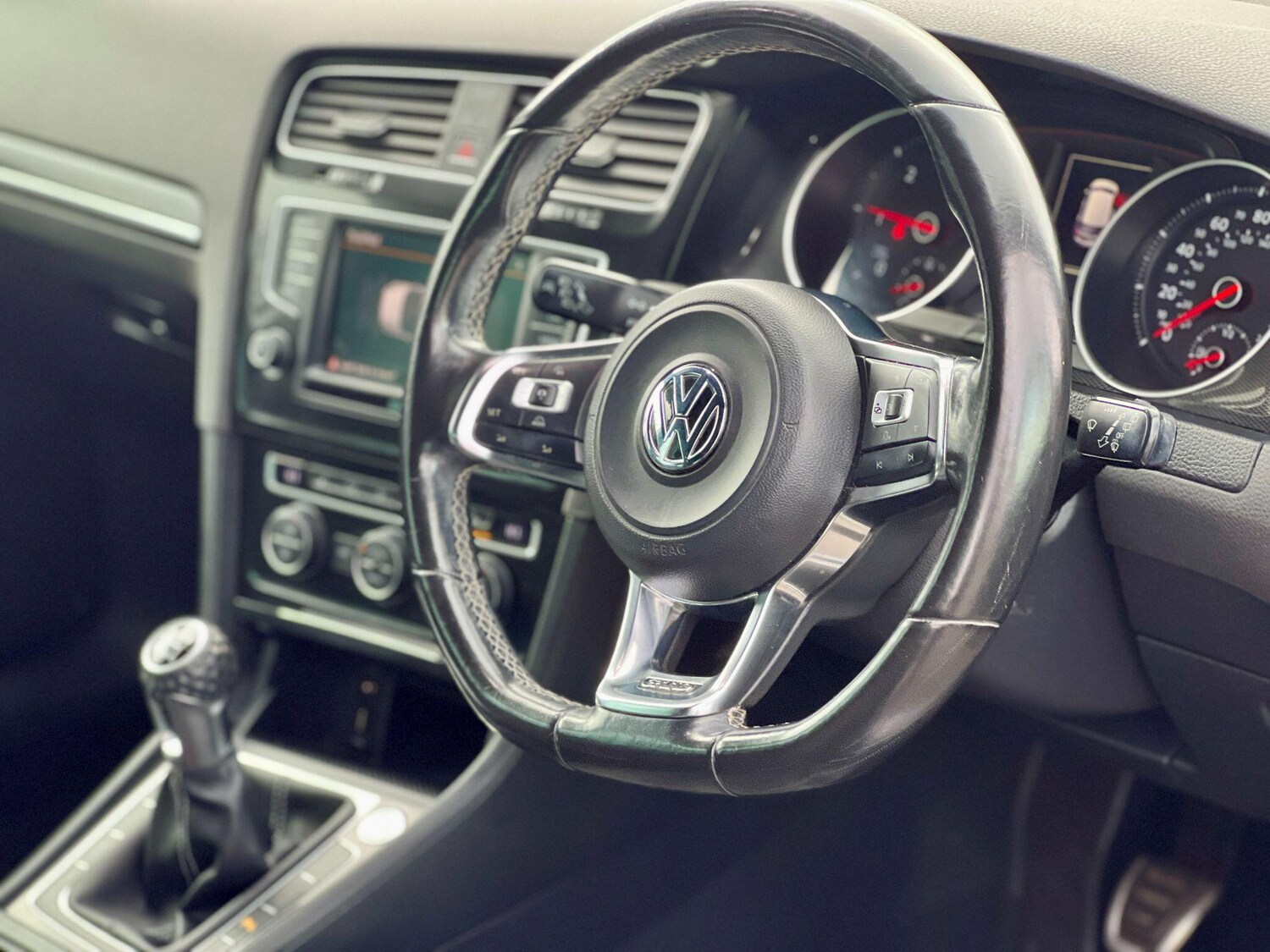 Used Volkswagen Golf 2015 for sale - 77575256: Photo 35