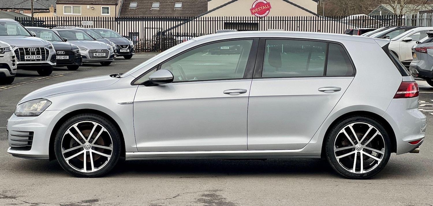 Used Volkswagen Golf 2015 for sale - 77575256: Photo 9