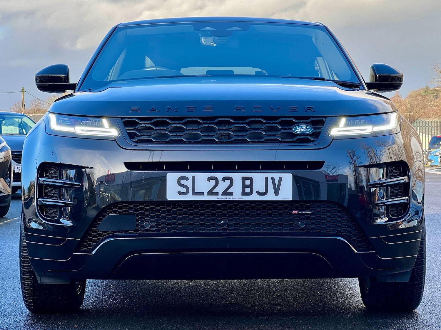 Used Land Rover Range Rover Evoque 2022 for sale - 77175596: Photo 2